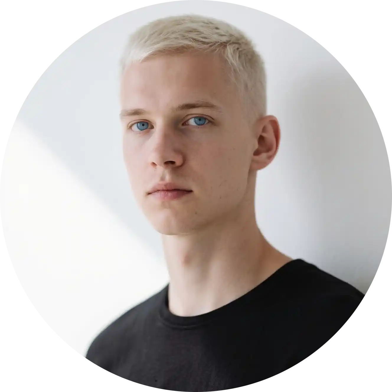 User Reviews of the Deepfake Maker AI Generative Fill by Mark W.